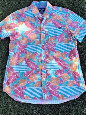 Chubbies Floral Short Sleeve Shirt Size Small Like New